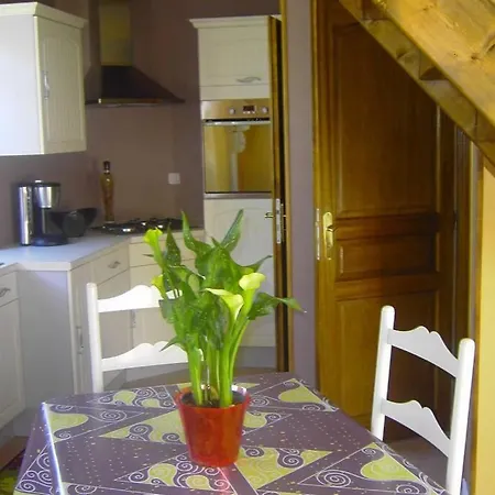 Maison Le Four A Chaux 滨海克里耶勒